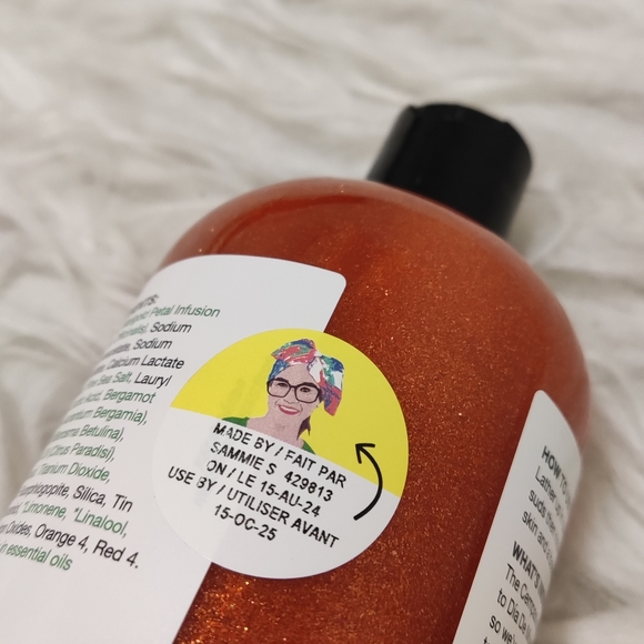 Lush cempasuchil shower gel - Picture 2 of 4
